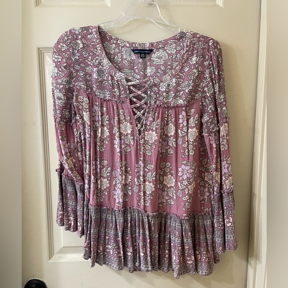 American Eagle Pink Boho V Neck Top✨ - Picture 3 of 6